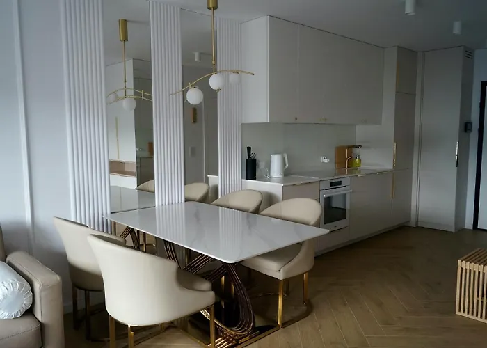 Zeromskiego 펜션 그디니아